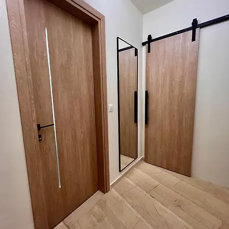 Apartment Semi-basement